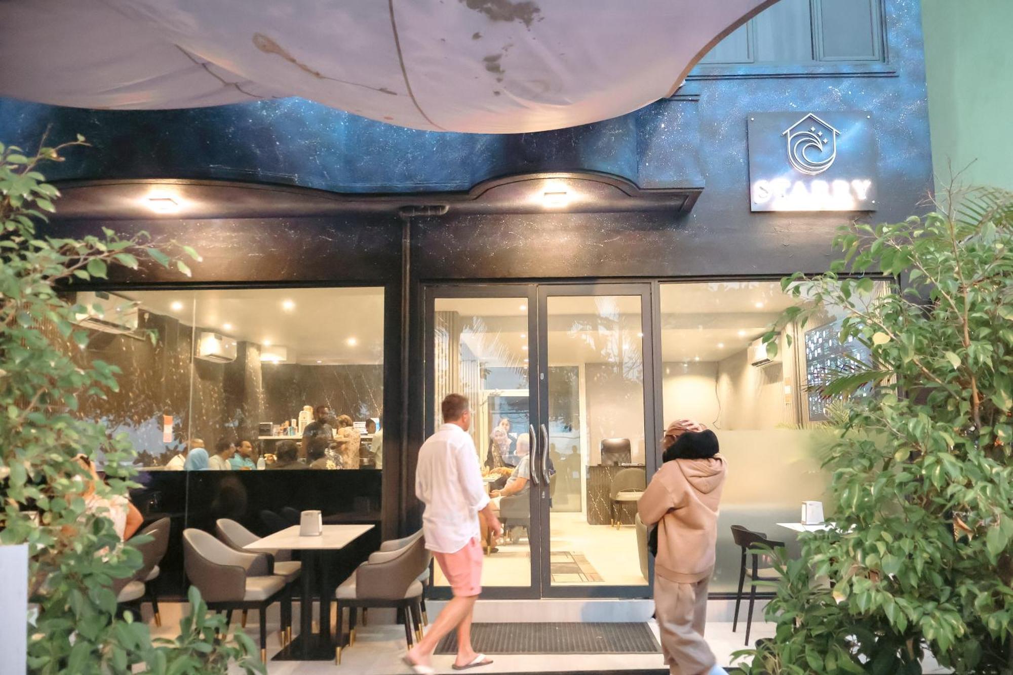Starry Beach Inn Мале Экстерьер фото